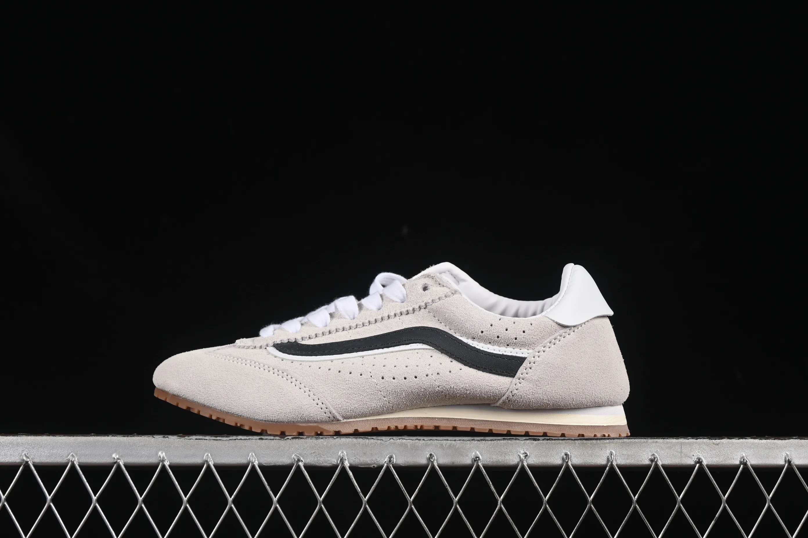 All categories Vans Vans series Vans Low Vans low-top Vans Super Lowpro Vans retro fashion comfortable versatile casual sneakers VN000D83CCZ